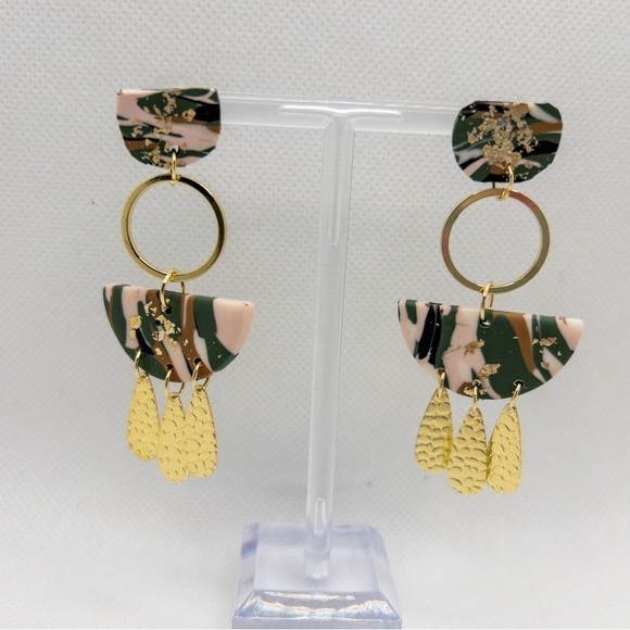 Boho Style Lightweight Pink Gold Geometric Soft Clay Statement Drop Earrings - Picture 5 of 8